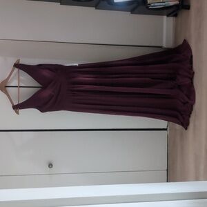 Witness of love Burgundy long dress with side slit